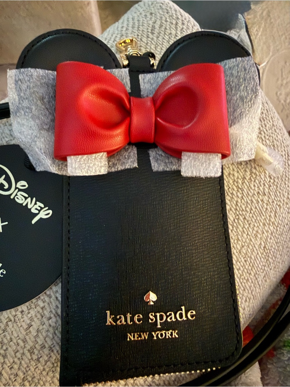 Kate Spade x Disney Minnie Mouse Ears  ID Lanyard. New with Tags! - Picture 3 of 12